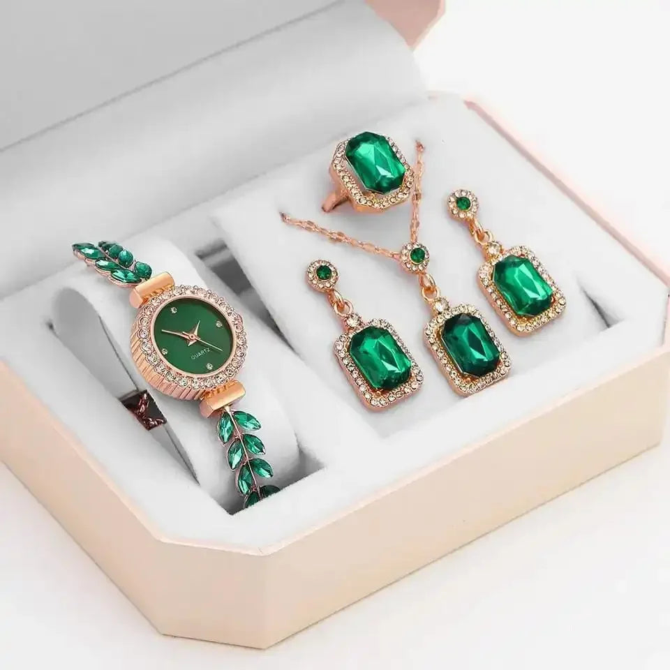 2026 New Fashion Diamond studded Leaf Round Women's Watch with Simple Dial and Free Adjustable Watch Set